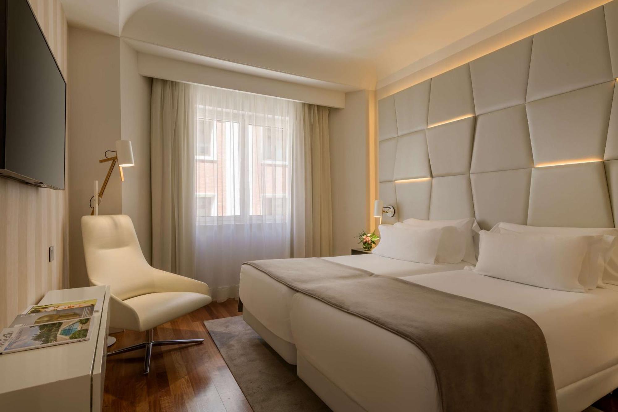 Junior Suite con Letto Supplementare (2 Adulti + 1 Bambino)